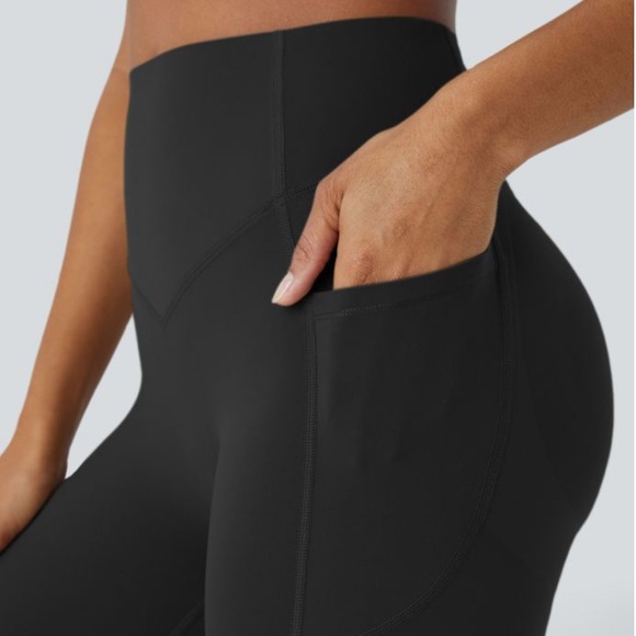 HALARA UltraSculpt Black Leggings - Picture 3 of 7